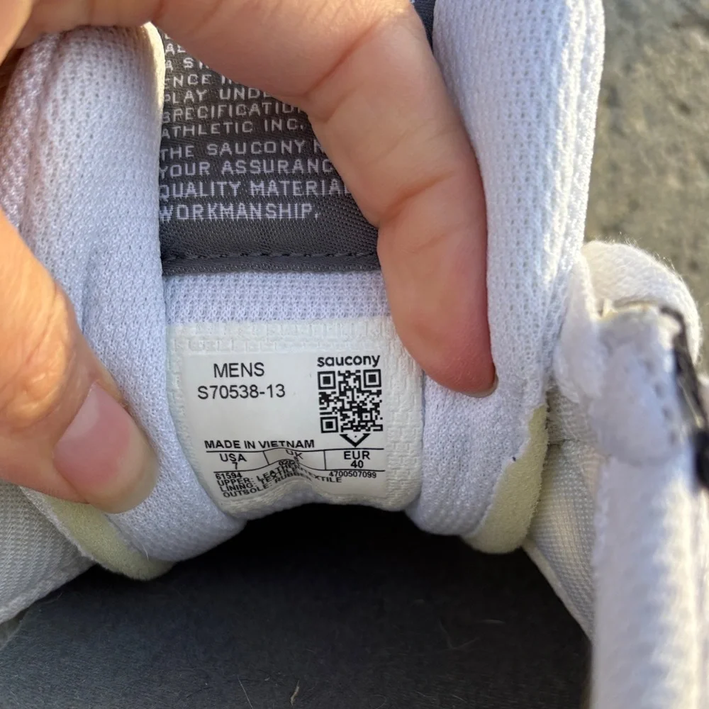 Saucony Men’s Hornet White Vapor Sneakers‎